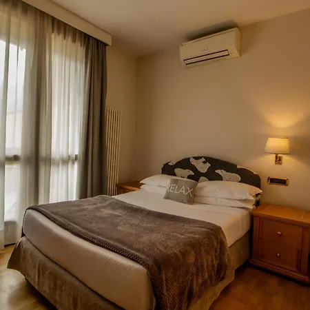 Paradise Hotel & Wellness Saint-Vincent Buitenkant foto