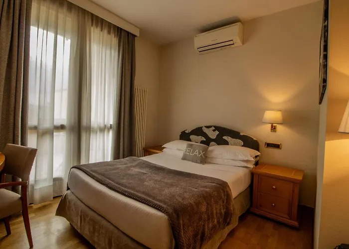 Paradise Hotel & Wellness