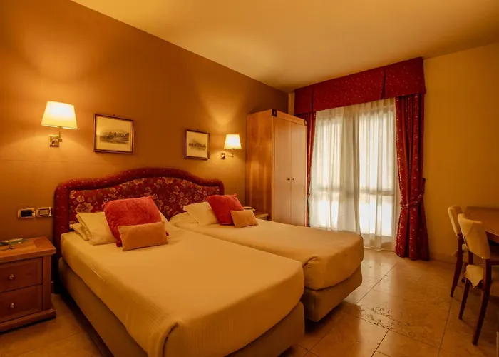 Paradise Hotel&Wellness