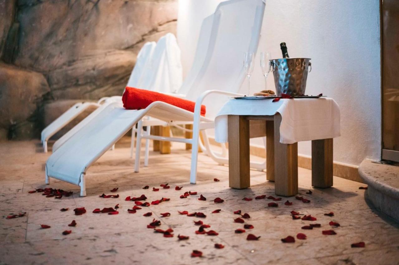 Paradise Hotel&wellness Hotel