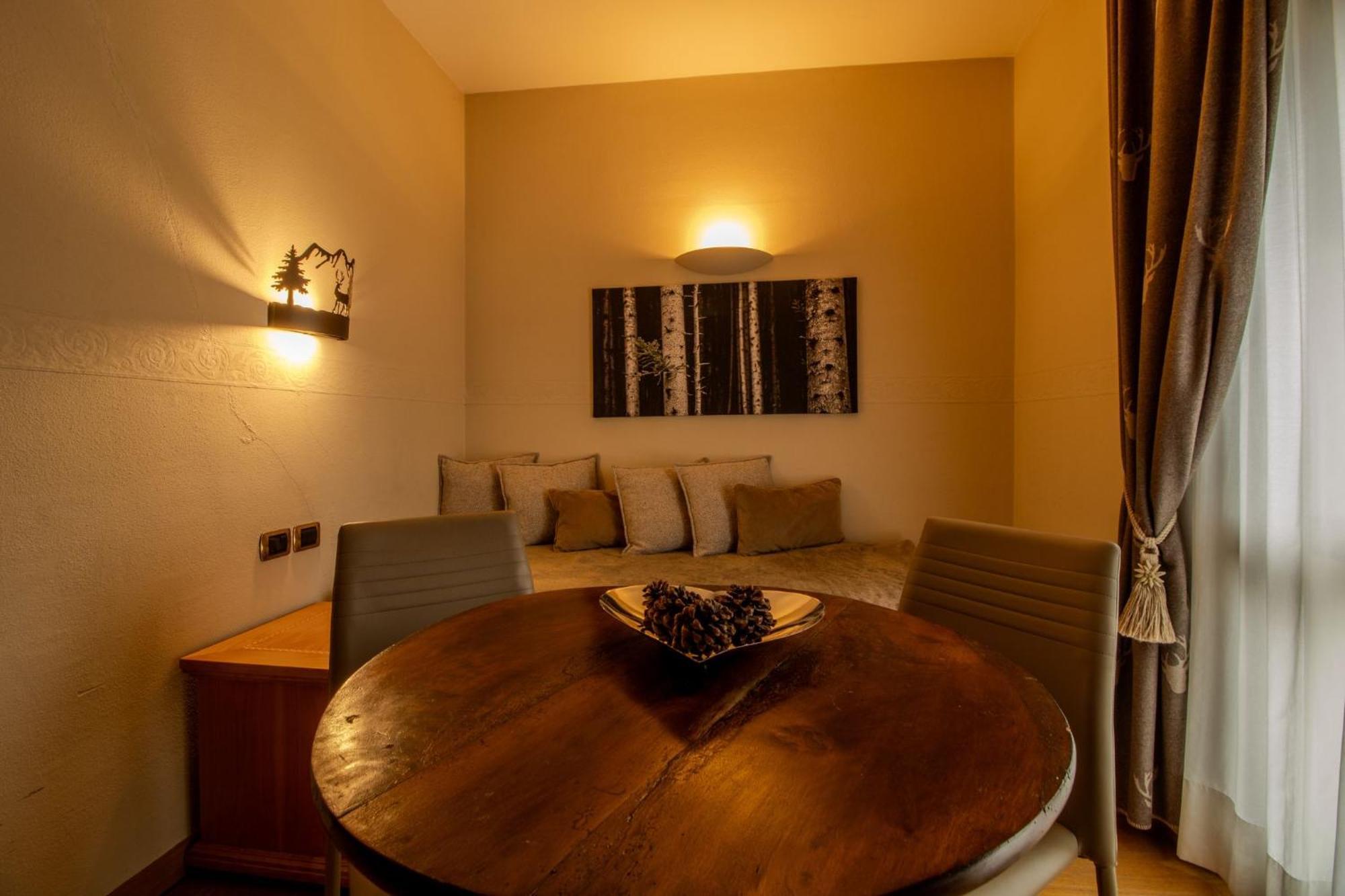 Paradise Hotel&wellness 4*