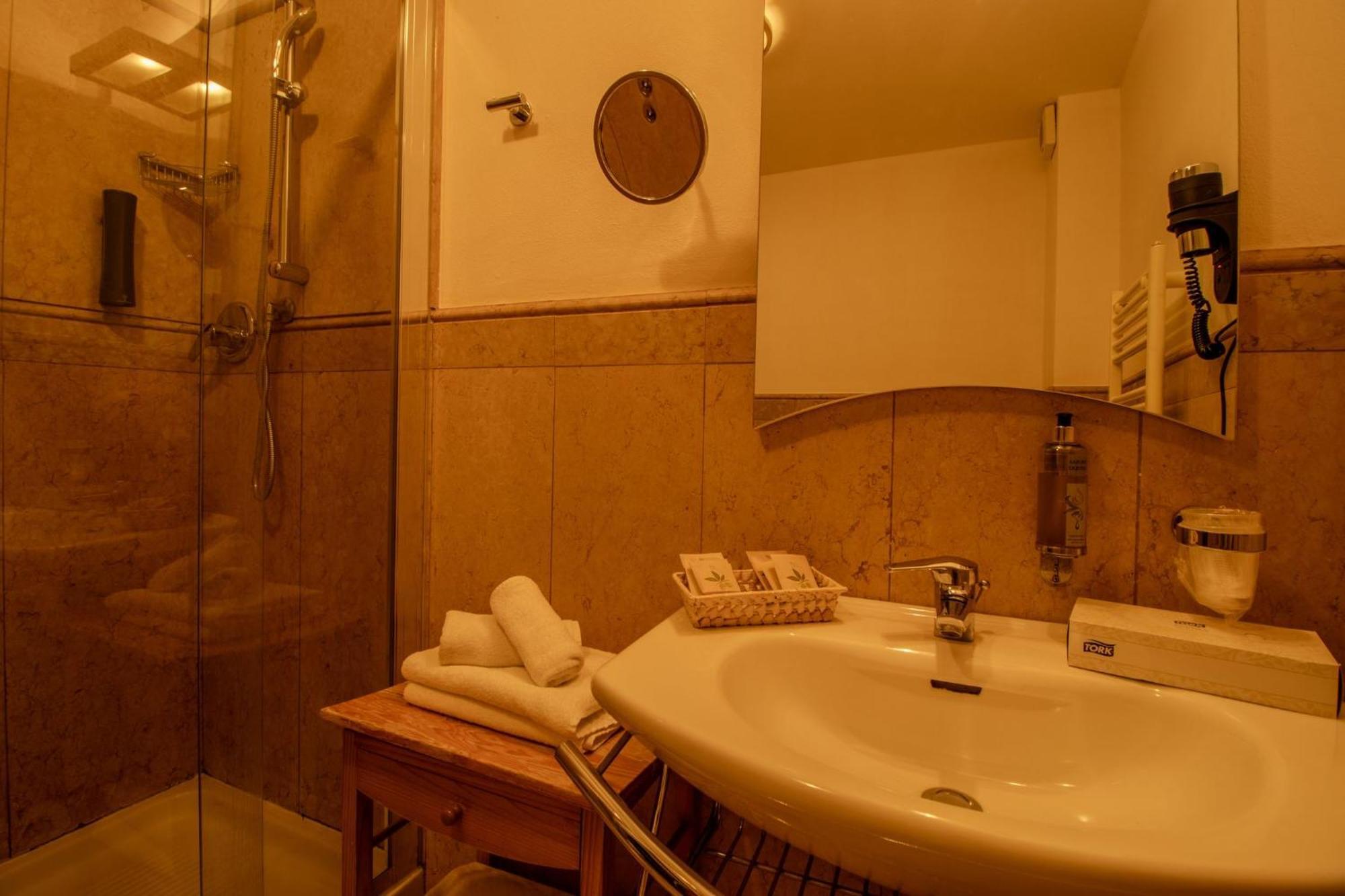 Hotel Paradise Hotel&wellness
