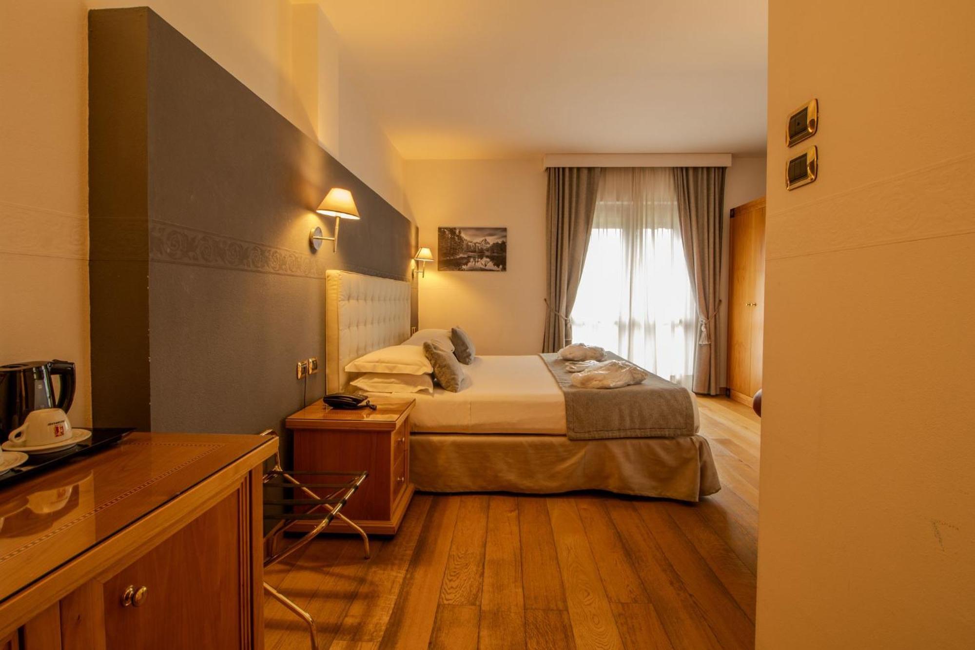 Paradise Hotel&wellness