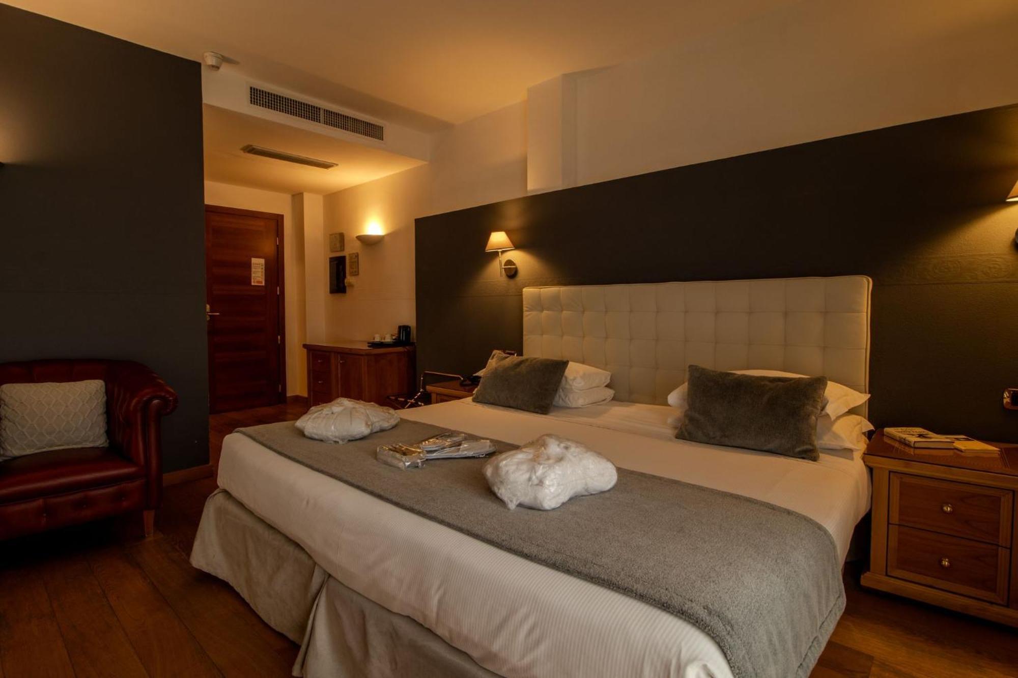 Paradise Hotel&wellness