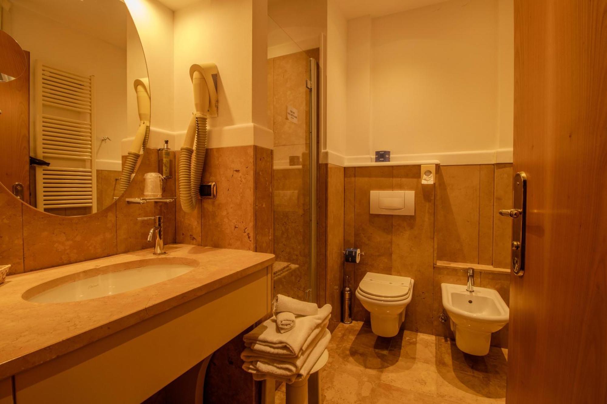 Paradise Hotel&wellness Hotel Saint-Vincent