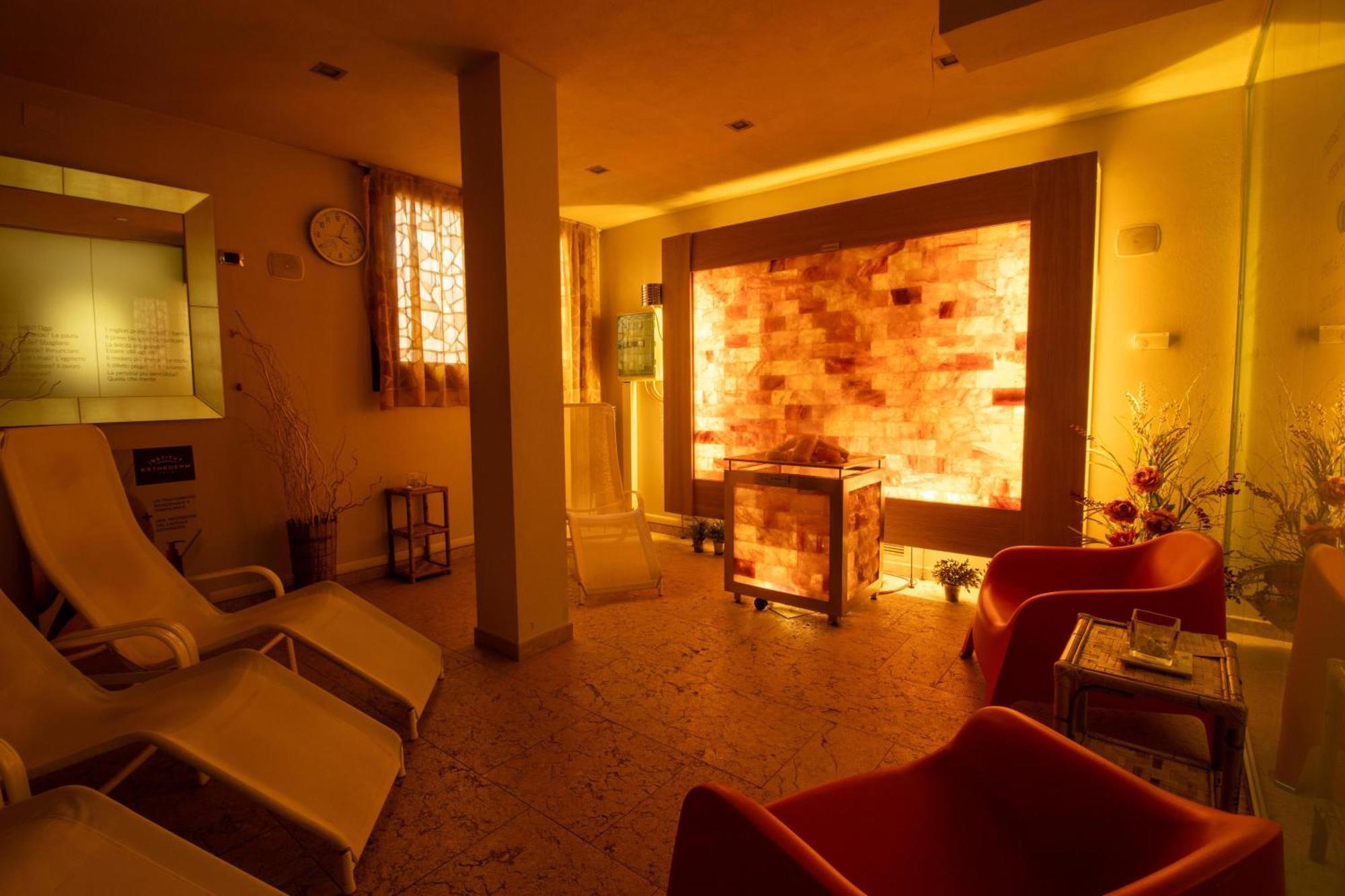 Hotel Paradise & Wellness